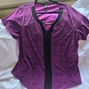 Suzie In The City Women's Vibrant short sleeve blouse